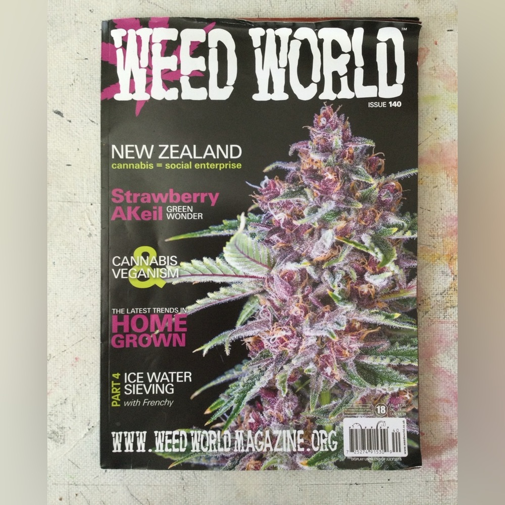 Weed World Magazine Issue 140
